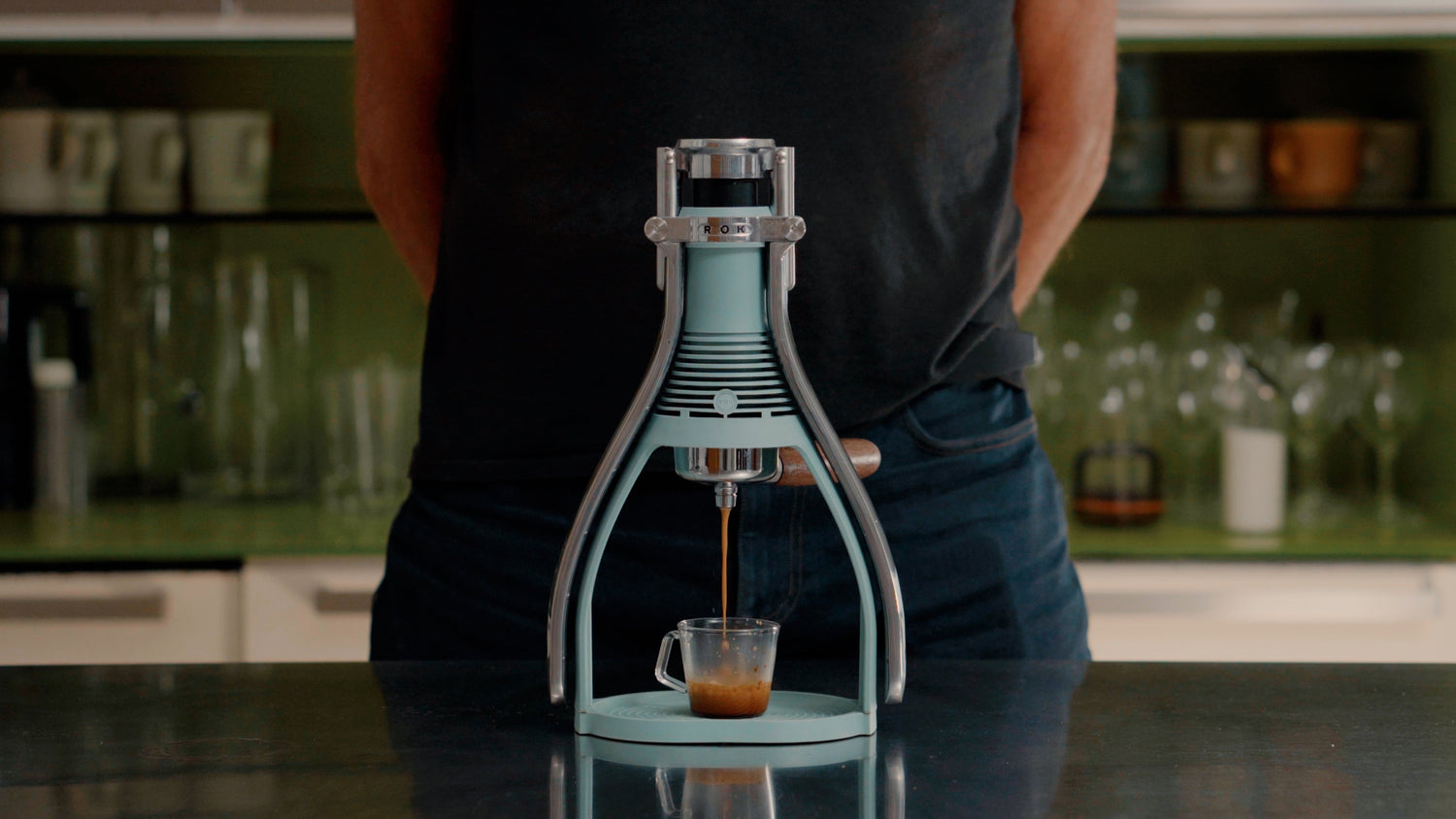 Olivia Wolfe Reviews the ROK Presso Smartshot